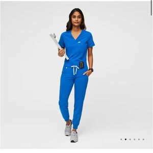 Figs Zamora royal blue jogger size M